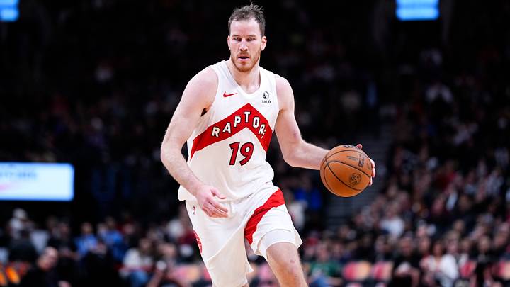 Milwaukee Bucks v Toronto Raptors